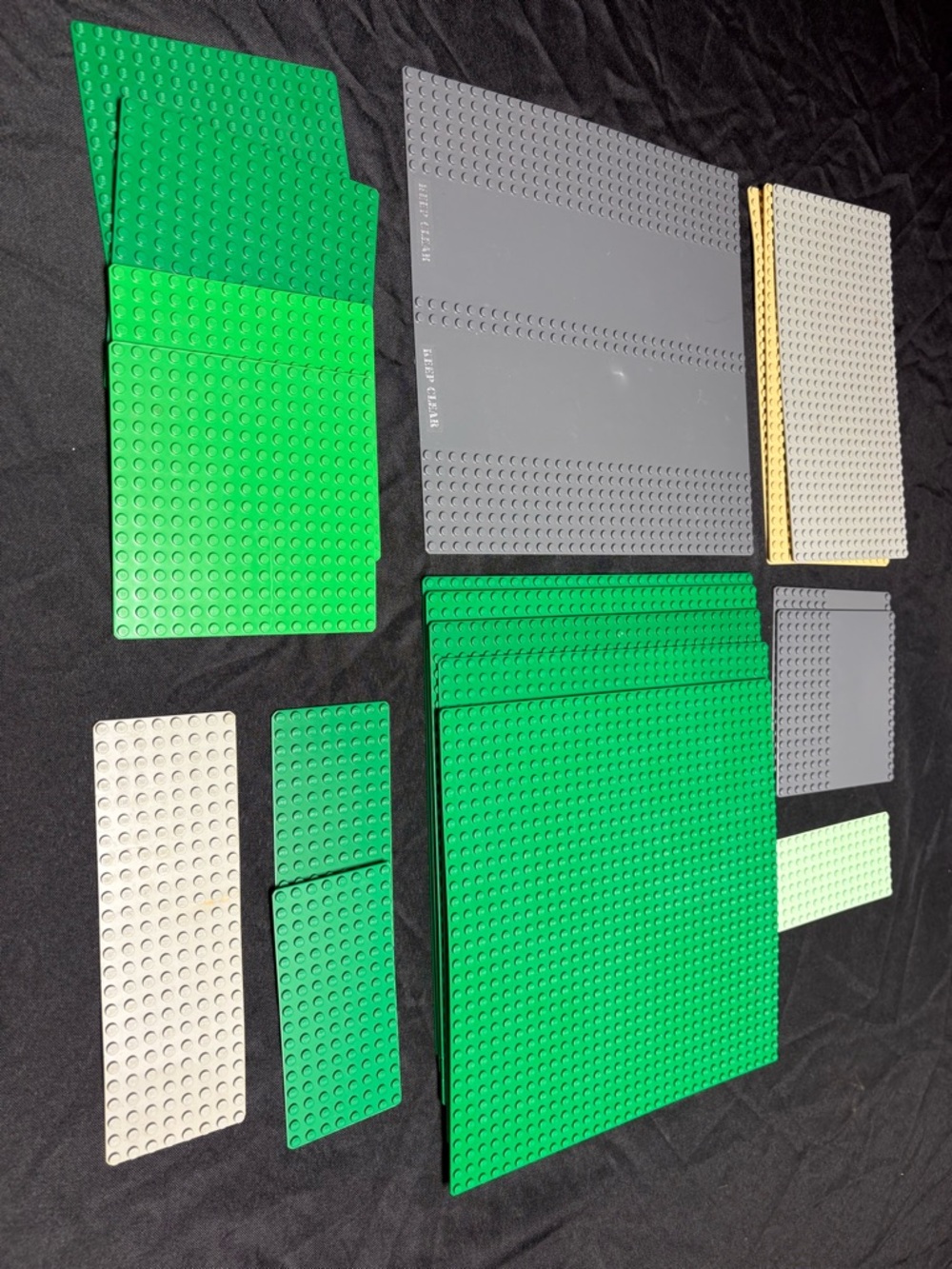 LEGO lot of 18 baseplates building platforms